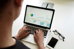 自分で家を売る？不動産買取のほうが有利な理由🏡💡